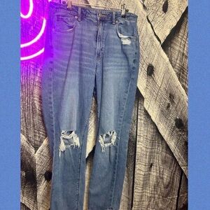 American Eagle Outfitters Light Blue Ripped Jeans